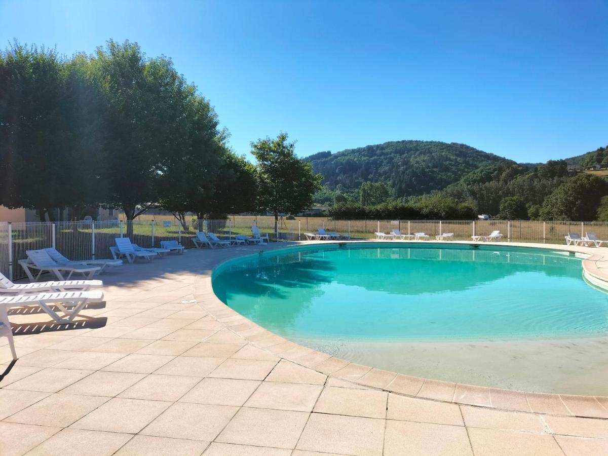 T2 Avec Piscine-Le Family 67 Daire Pierrefiche  Dış mekan fotoğraf